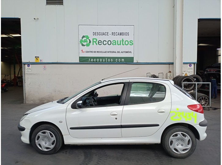 peugeot 206 berlina del año 2002