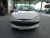 peugeot 206 berlina del año 2002