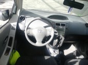 toyota yaris (_p9_) from the year 2005