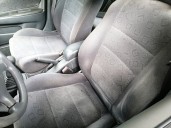 toyota corolla (e11) del año 2001