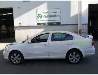 skoda octavia berlina (1z3) del año 2009