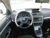 skoda octavia berlina (1z3) del año 2009