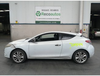 renault megane iii coupe del año 2009