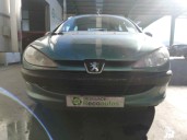 peugeot 206 berlina del año 2000