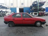alfa romeo 33 sedan from the year 1989