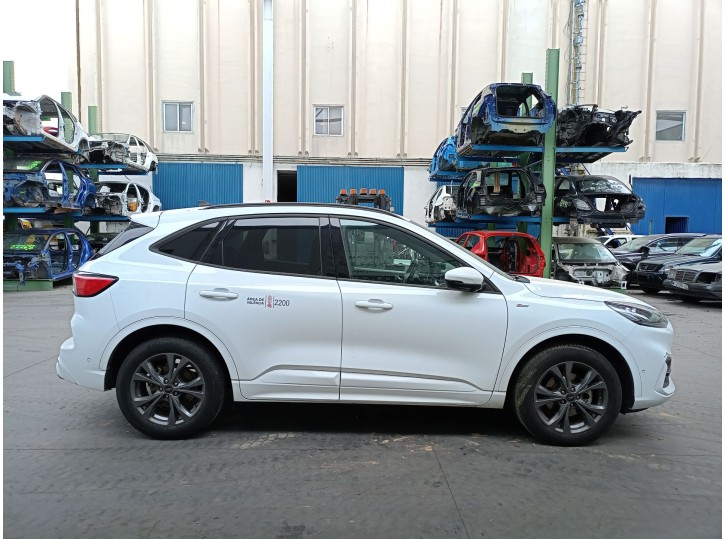 ford kuga iii (dfk) del año 2022