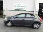 toyota auris del año 2008