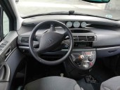peugeot 807 del año 2006