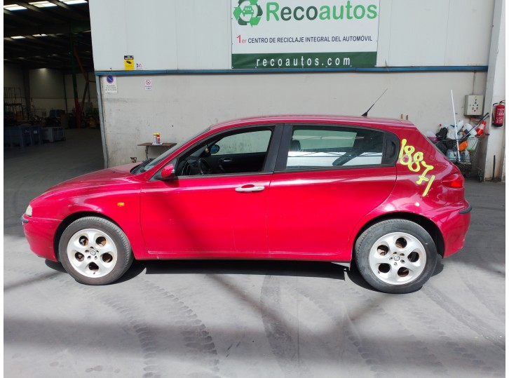 alfa romeo 147 (190) del año 2001