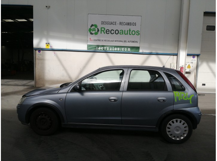 opel corsa c del año 2003