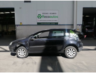 volkswagen golf v berlina (1k1) del año 2004