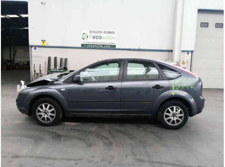 ford focus berlina (cap) del año 2005