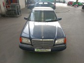 mercedes-benz clase c (w202) berlina del año 1993