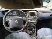lancia lybra berlina del año 2002