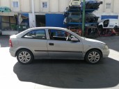 opel astra g berlina del año 2001