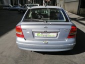 opel astra g berlina del año 2001
