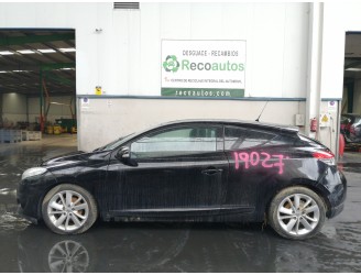 renault megane iii coupe del año 2012
