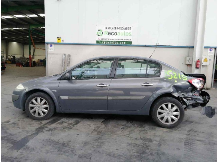 renault megane ii classic berlina del año 2006
