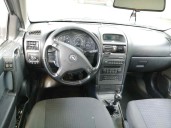opel astra g berlina del año 2002