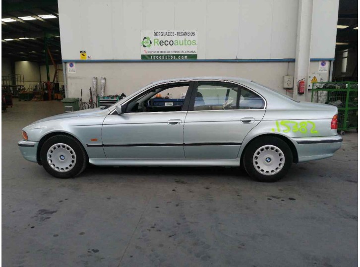 bmw serie 5 berlina (e39) del año 1996