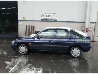 ford escort berlina/turnier del año 1999
