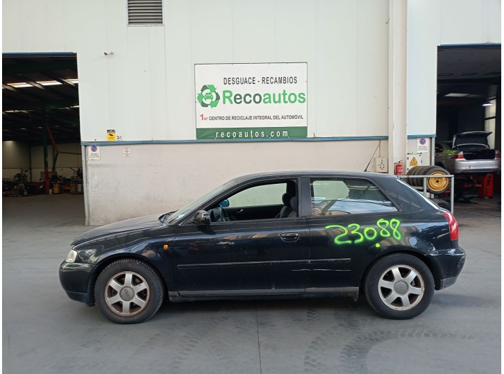 audi a3 (8l1) del año 2000