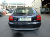 audi a3 (8l1) del año 2000