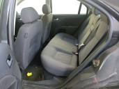 ford mondeo iii sedán (b4y) del año 2001