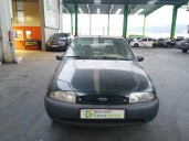 ford fiesta berlina del año 1996