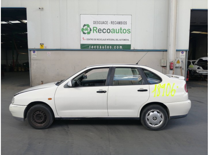 seat cordoba berlina (6k2) del año 1999