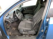 audi a4 berlina (8e) del año 2001