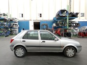 ford fiesta (dx) del año 2001