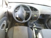 ford fiesta (dx) del año 2000