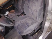 citroën xsara berlina del año 2000