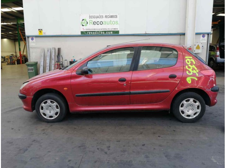 peugeot 206 berlina del año 1999