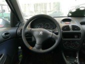 peugeot 206 berlina del año 1999