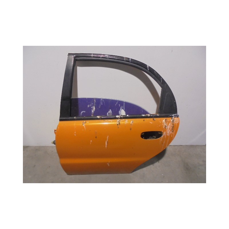 Recambio de puerta trasera izquierda para daewoo lanos hurricane referencia OEM IAM 96303928 NARANJA 5 PUERTAS