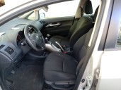 toyota auris del año 2007