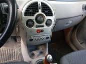 renault modus del año 2004