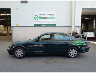 jaguar s-type del año 2000