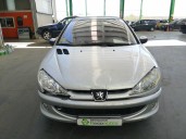 peugeot 206 berlina del año 2004