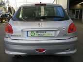peugeot 206 berlina del año 2004