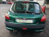 peugeot 206 berlina del año 2001