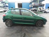 peugeot 206 berlina del año 2001