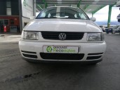 volkswagen polo berlina (6n1) del año 1998