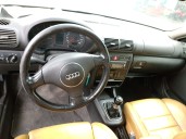 audi a3 (8l1) del año 2001