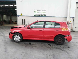 nissan almera (n16/e) del año 2003