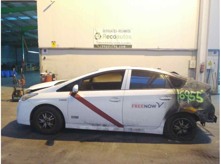 toyota prius (nhw30) del año 2011