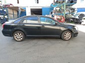 toyota avensis berlina (t25) del año 2005