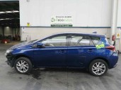 toyota auris del año 2016
